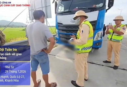 Cảnh báo: Biên bản tạm giữ GPLX hết hạn KHÔNG CÓ GIÁ TRỊ thay thế bằng lái – Mức phạt lên tới gần 81 triệu!