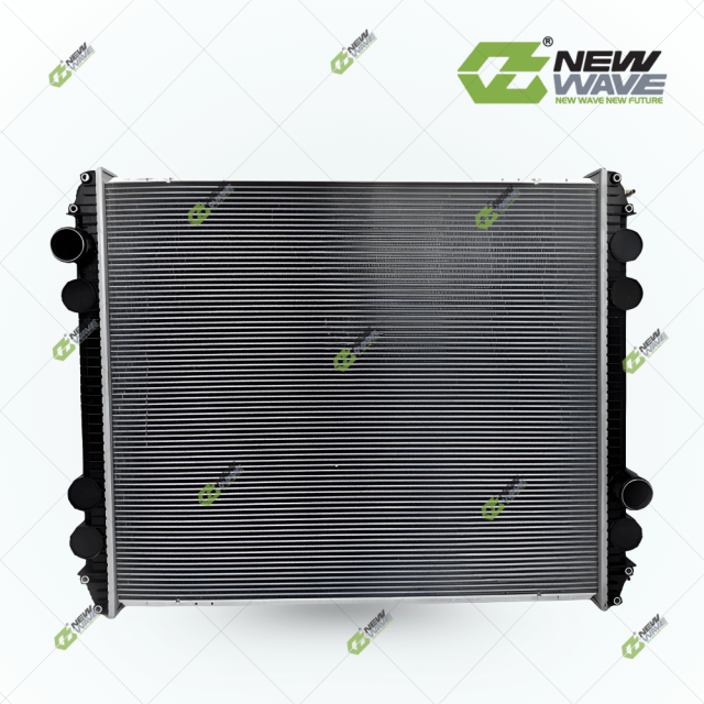 Két nước FREIGHTLINER đời 2002 NWFR005 New Wave